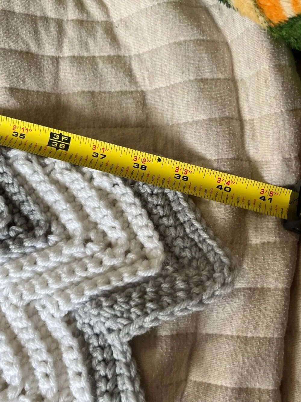 Handmade Chevron Pattered Crochet Baby Blanket (approx. 34